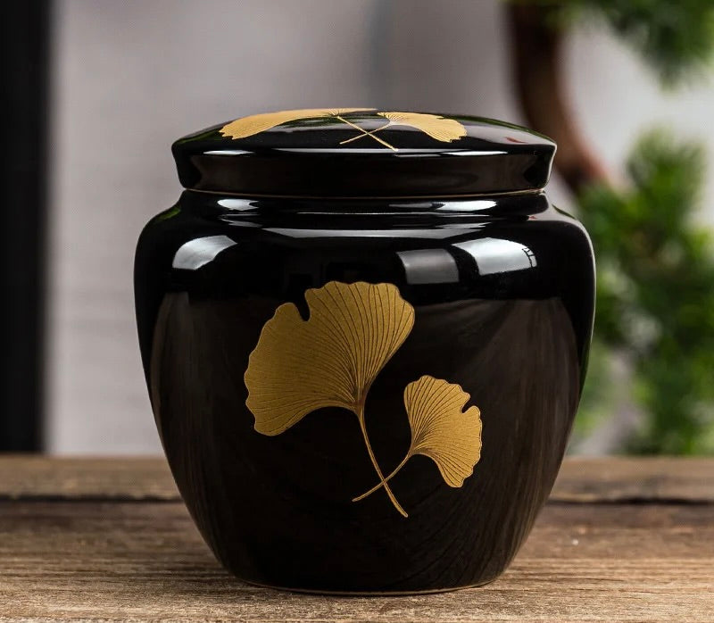Harmony Ceramic Pet Urn – Amber Flame